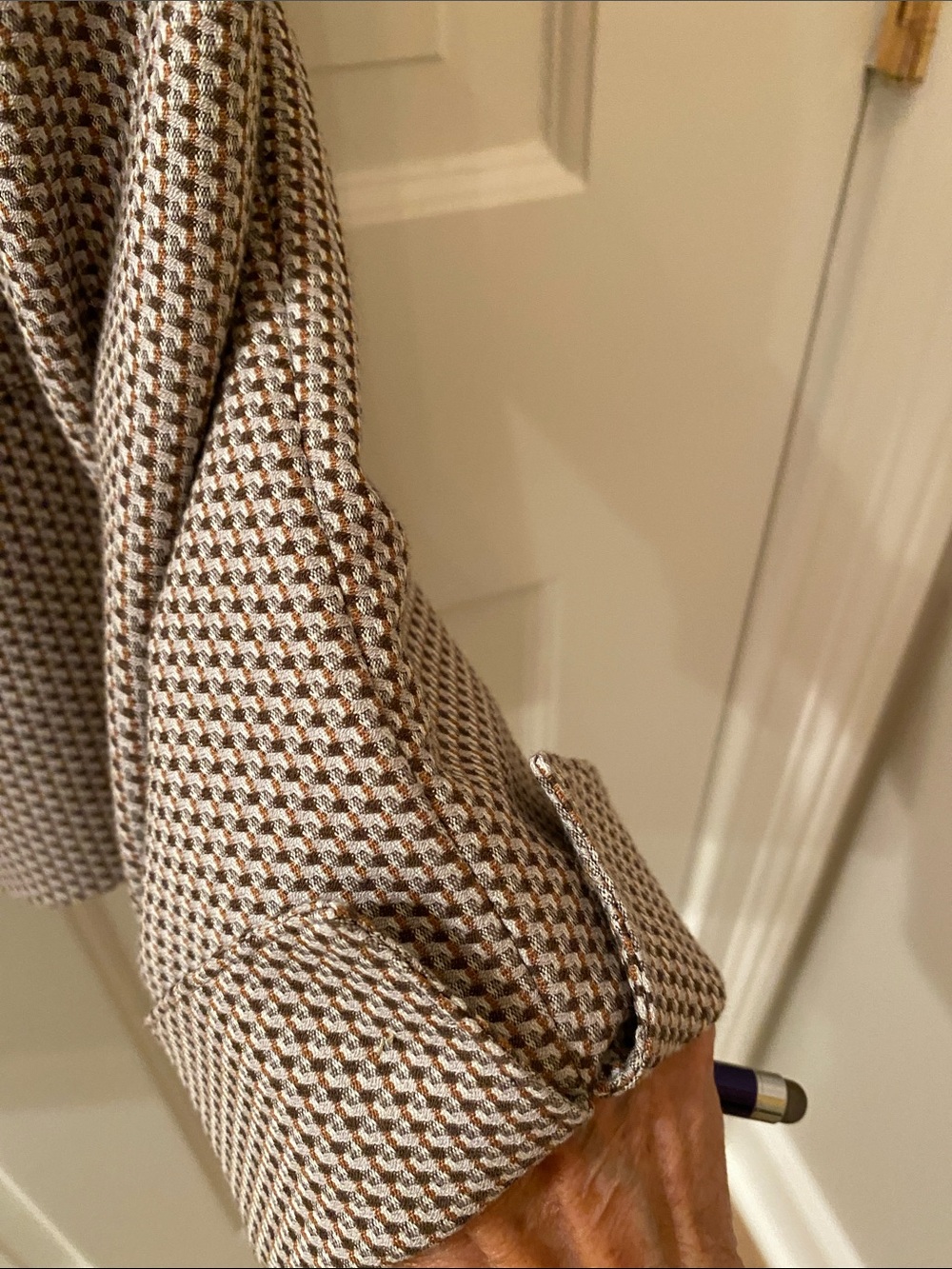 Akris Punto Light Beige/ Black/ Rust Check Blazer • Size 8 - Picture 5 of 14